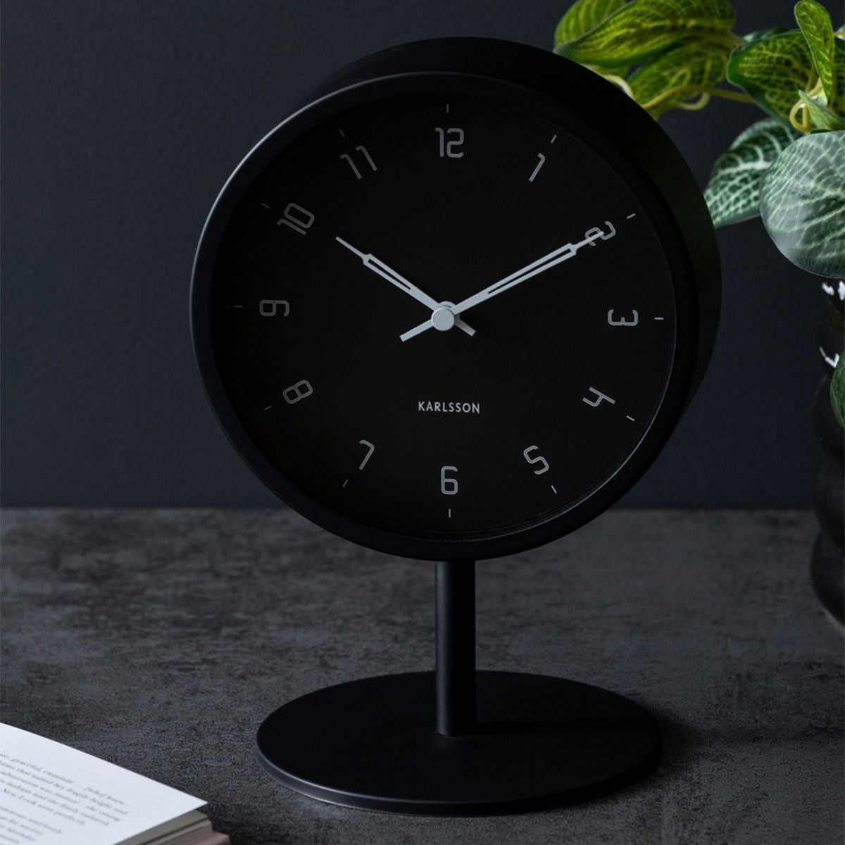 KARLSSON カールソン Table clock Stark iron matt black | KARLSSON