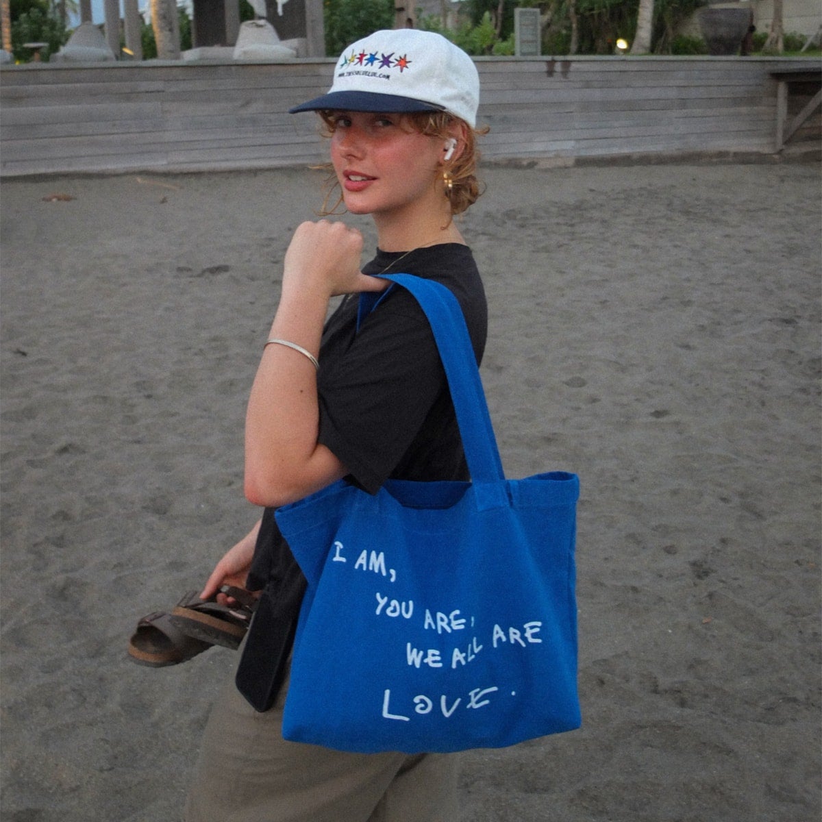 BLUELUE ブルールー LOVE BIG TOTE BAG - BLUE | BLUELUE | CAViAR